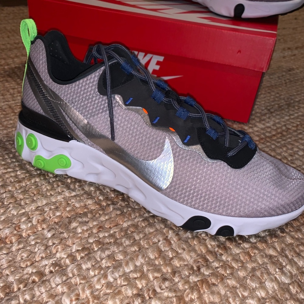 Nike react element sneakers